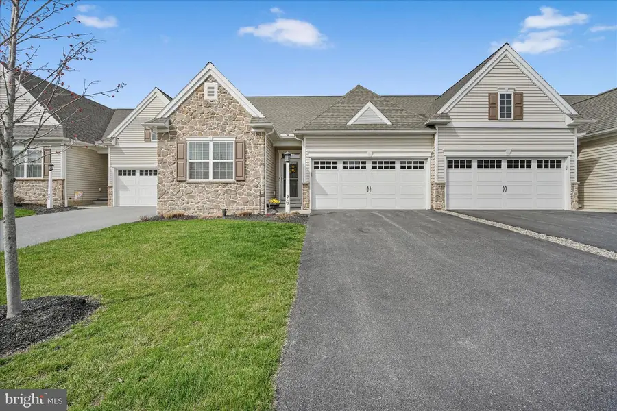 26 Midway Farms, Lancaster, PA 17602 - #2