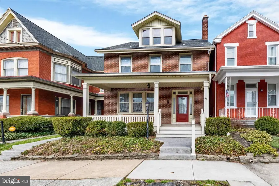 42 Market Sq, Manheim, PA 17545 - #3