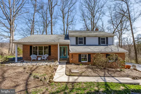 4897 Bossler Rd, ELIZABETHTOWN, PA 17022