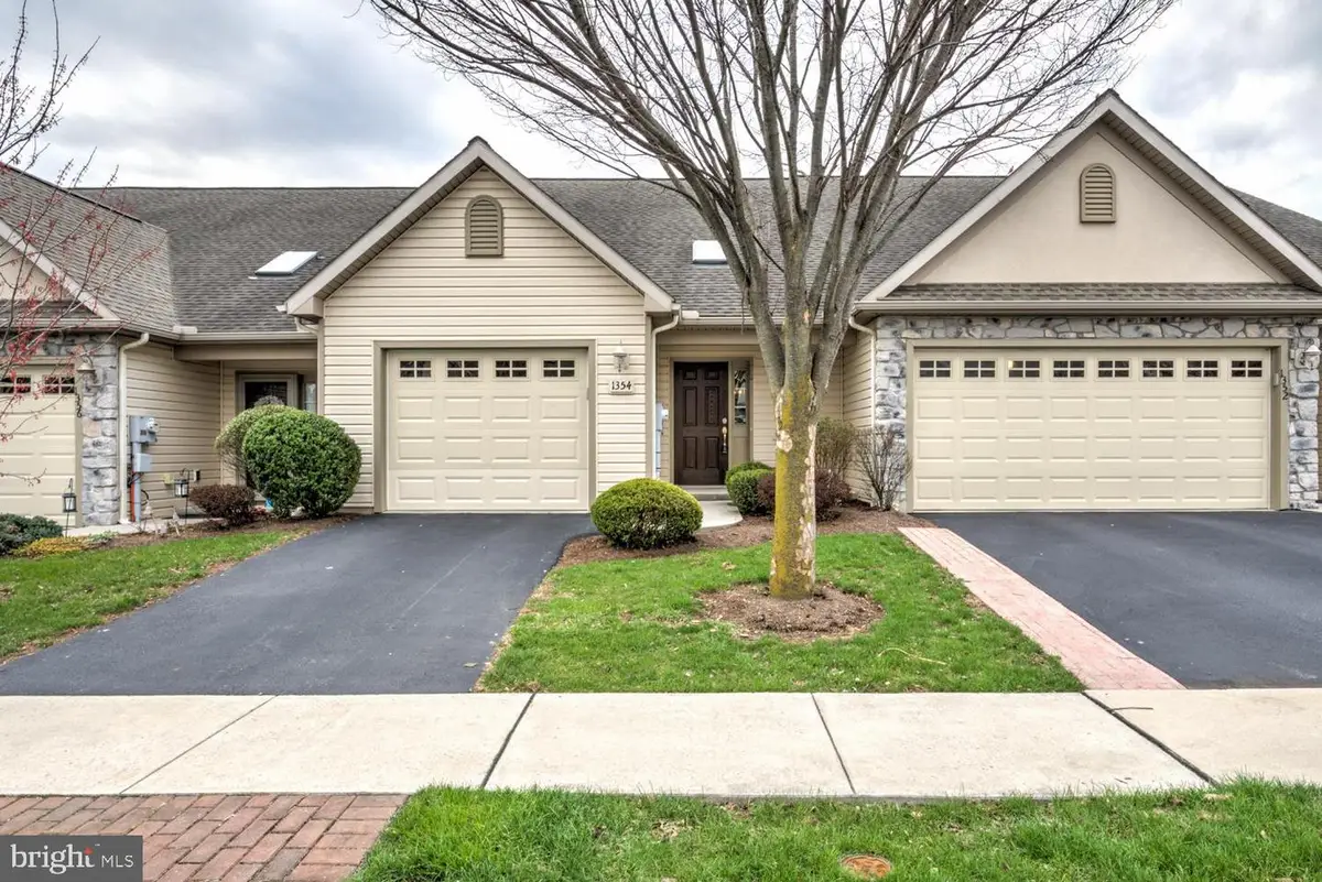 1354 Fieldstone Dr, Mount Joy, PA 17552 - #1