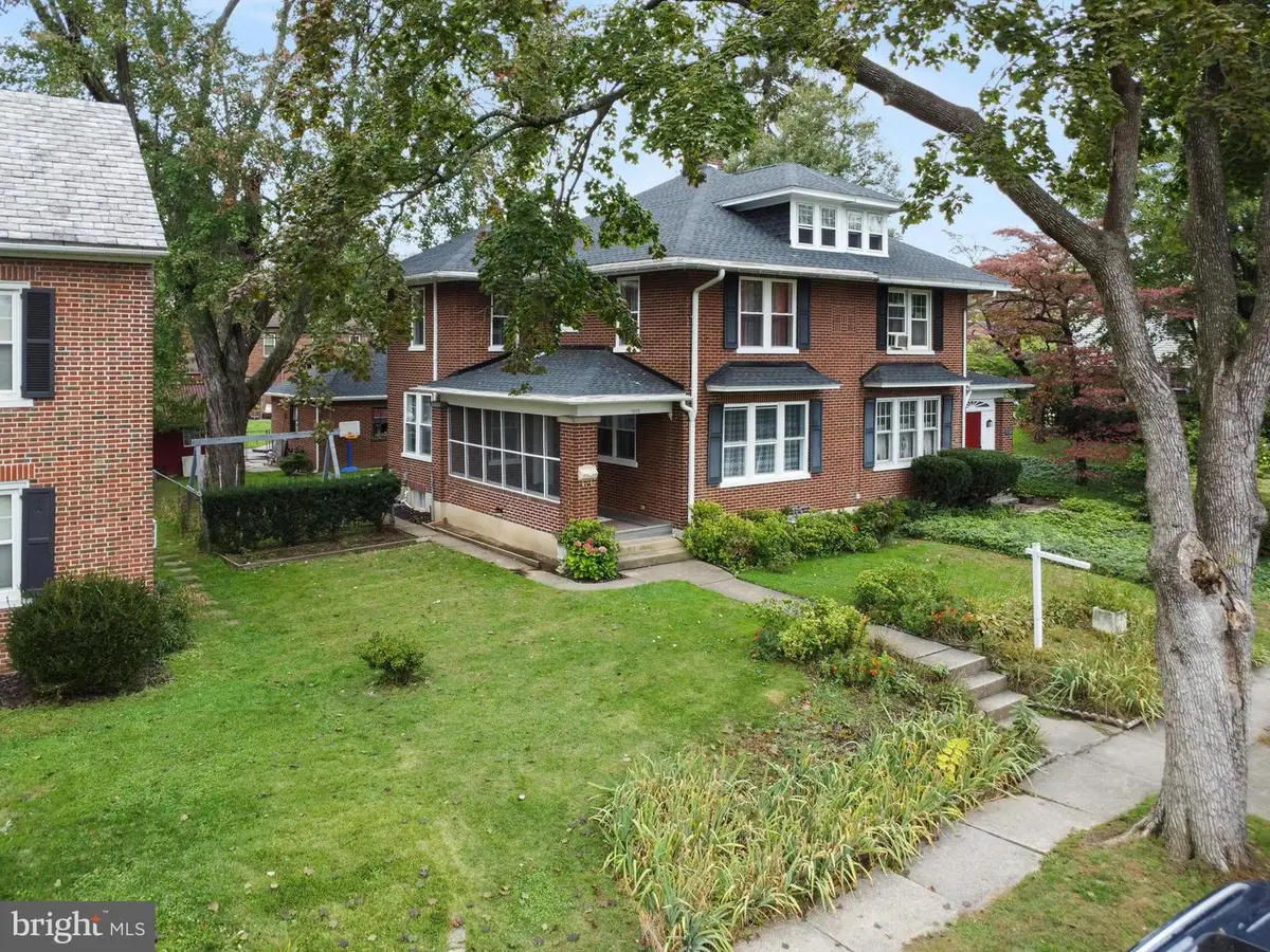 1055 Louise Ave, Lancaster, PA 17601 - #1
