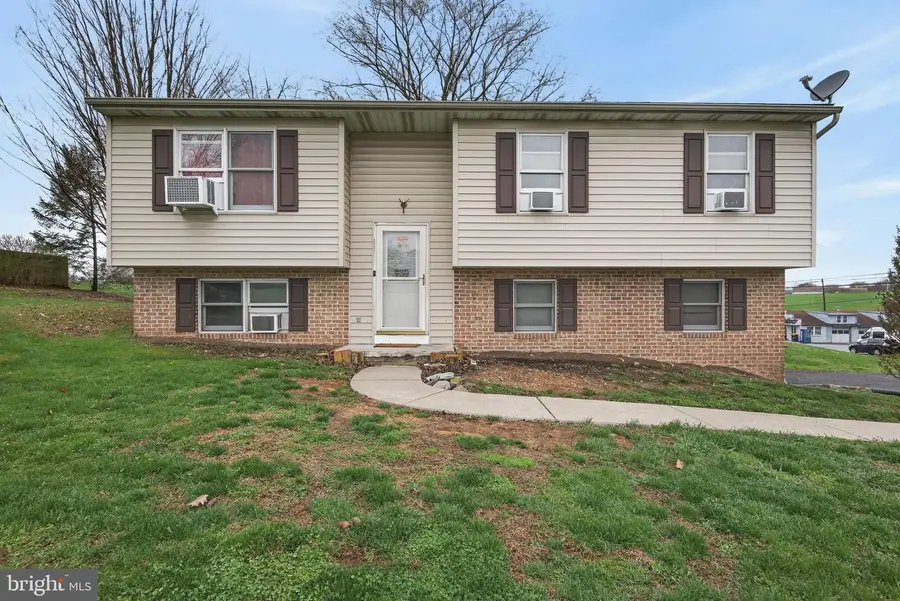 1390 Carole Ln, Manheim, PA 17545 - #3