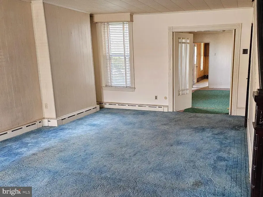 912 Locust St, Columbia, PA 17512 - #2