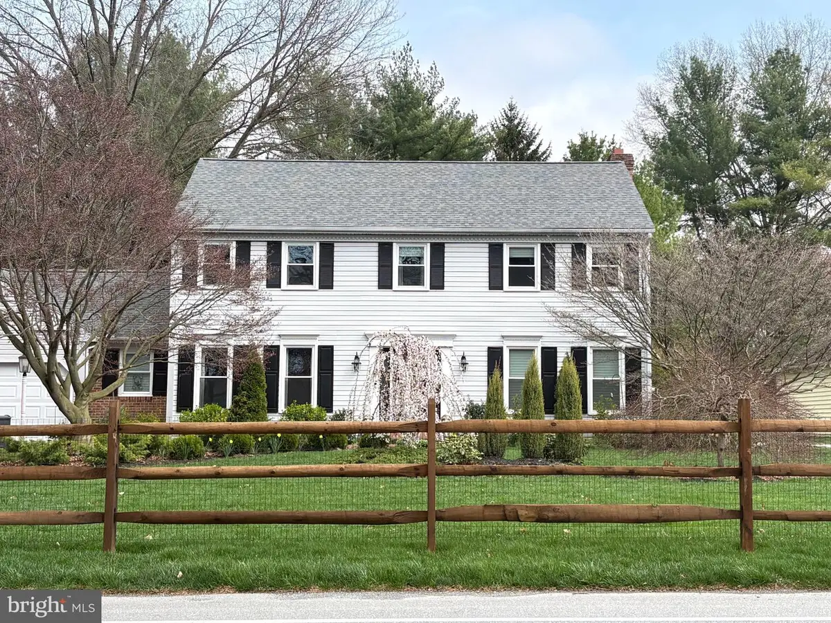 2441 Fruitville Pike, Lancaster, PA 17601 - #1