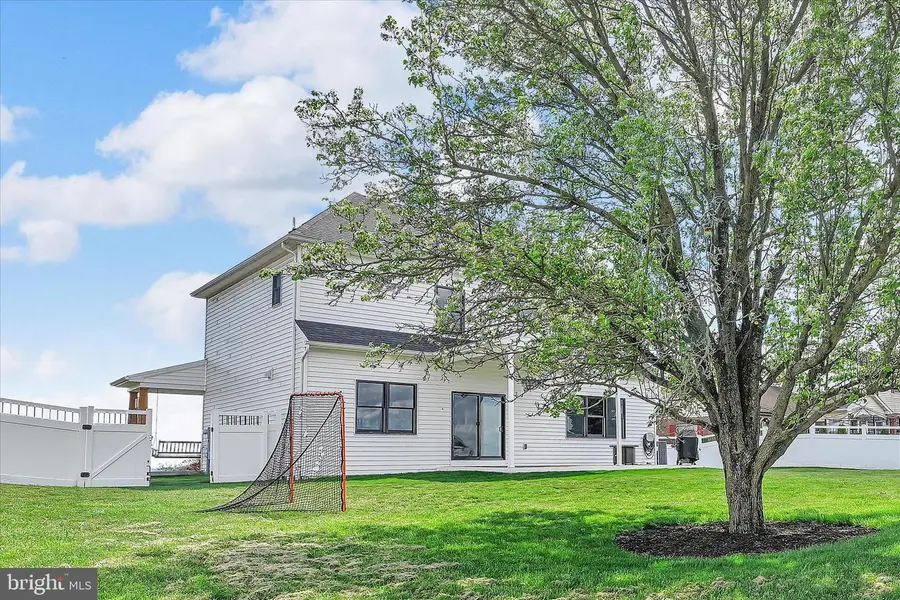 643 Ridgeview Rd S, Elizabethtown, PA 17022 - #2