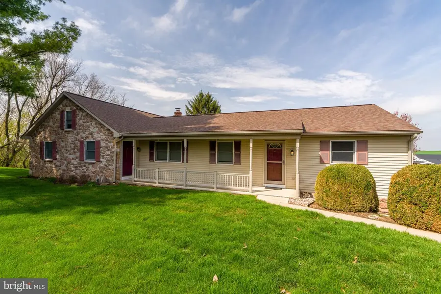 499 Windy Tor Rd, Bird In Hand, PA 17505 - #3