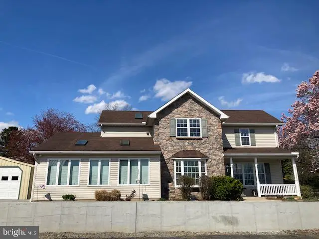 8 & 10 N Kinzer Rd, Kinzers, PA 17535 - #2