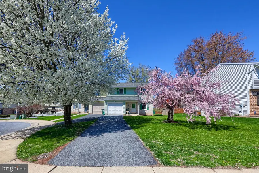 154 Julie Ann Ct, Ephrata, PA 17522 - #2