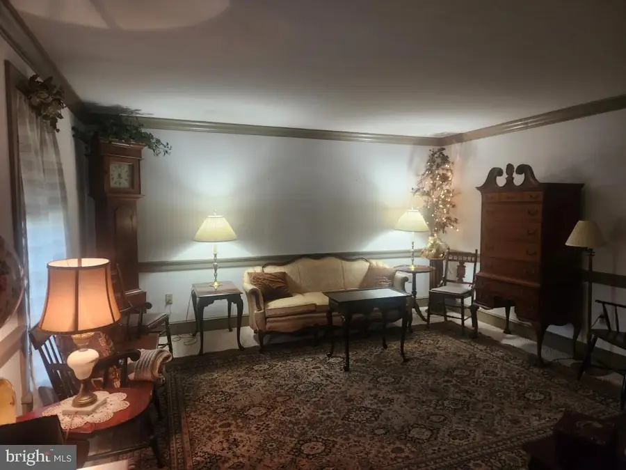 827 Hornig Rd, Lancaster, PA 17601 - #2