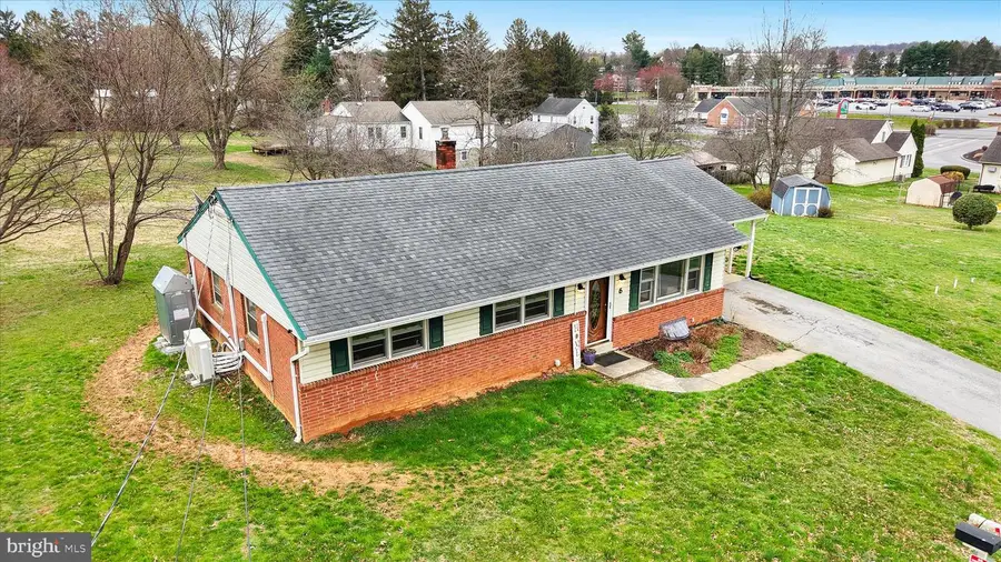 6 Overlook Dr, Quarryville, PA 17566 - #3