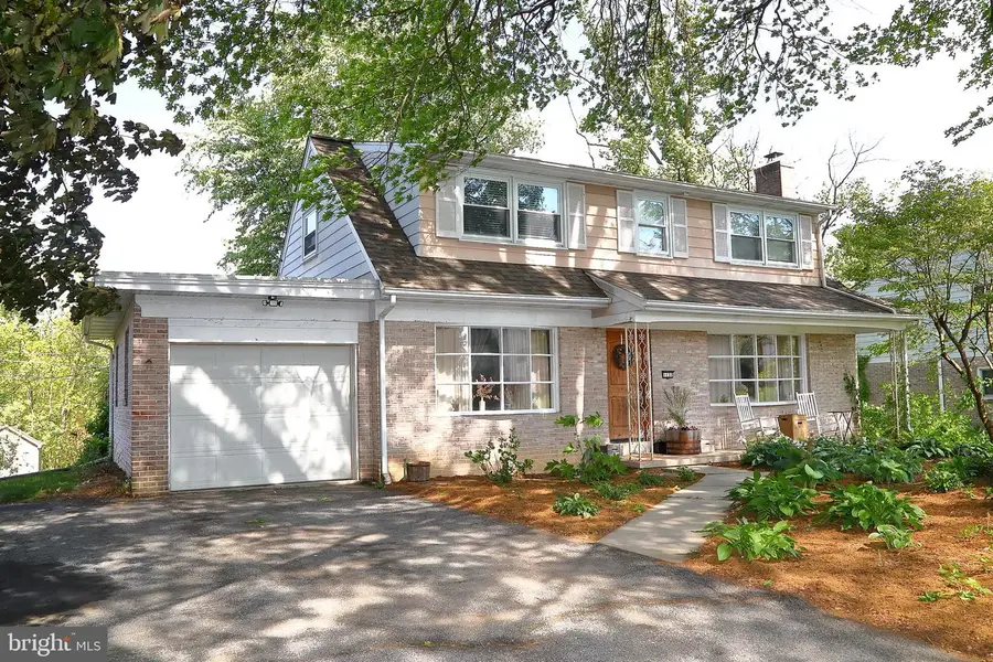 1137 Devonshire Rd, Lancaster, PA 17601 - #2