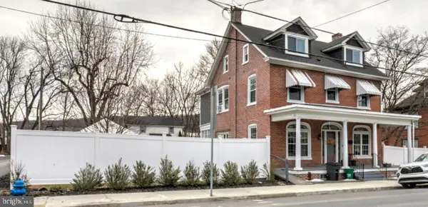 247 Church Ave, EPHRATA, PA 17522