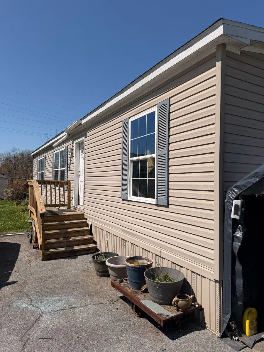 55 Birch Ln, Columbia, PA 17512 - #2