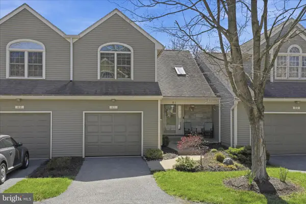 61 Deer Ford Dr, LANCASTER, PA 17601