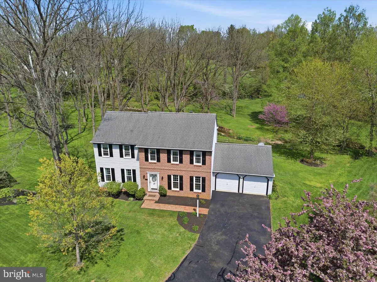 413 Glenbrook Ct, Lancaster, PA 17603 - #1