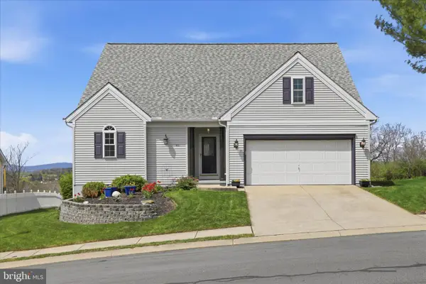 407 Lake St, EPHRATA, PA 17522