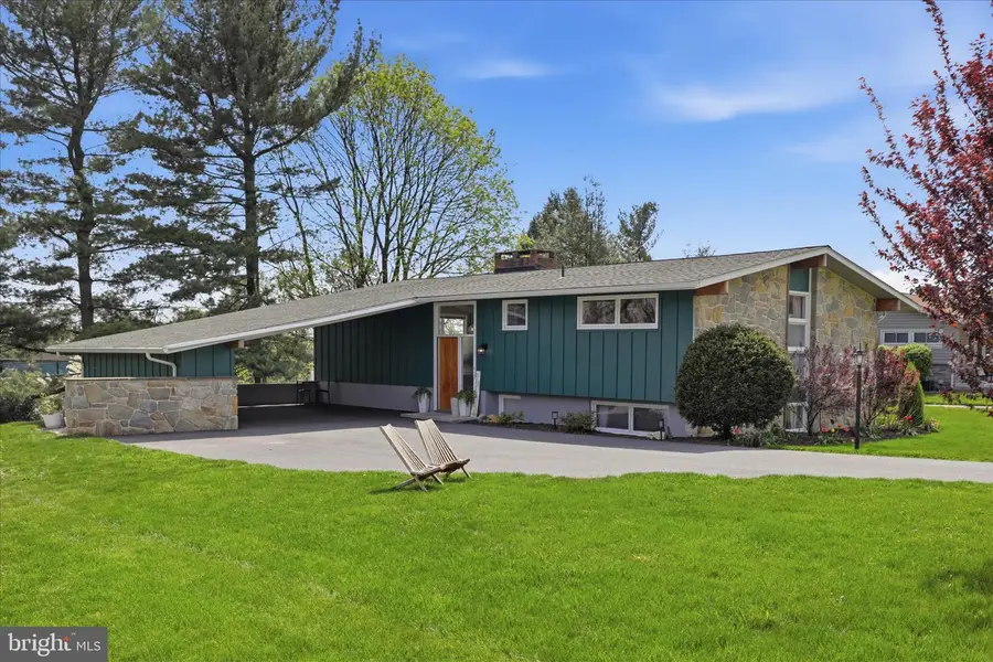 254 Bluff View Dr, Lancaster, PA 17601 - #3