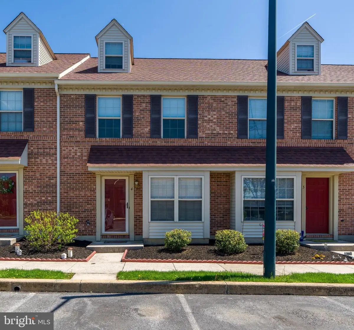 4 Acorn Blvd, Lancaster, PA 17602 - #1