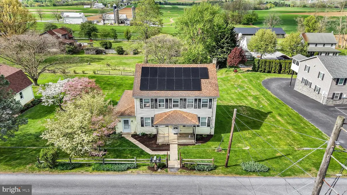 141 Harristown Rd, Paradise, PA 17562 - #1