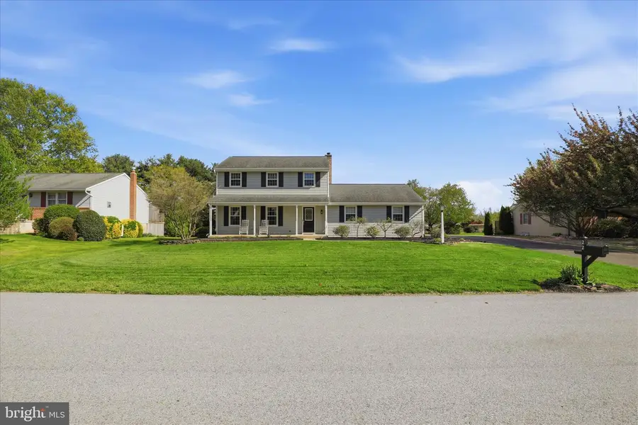 22 Hillcrest Dr, Millersville, PA 17551 - #2
