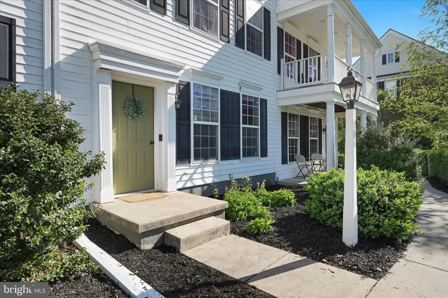 186 N Melhorn Dr, Mount Joy, PA 17552 - #2