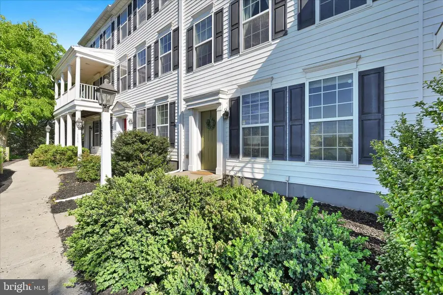 186 N Melhorn Dr, Mount Joy, PA 17552 - #3