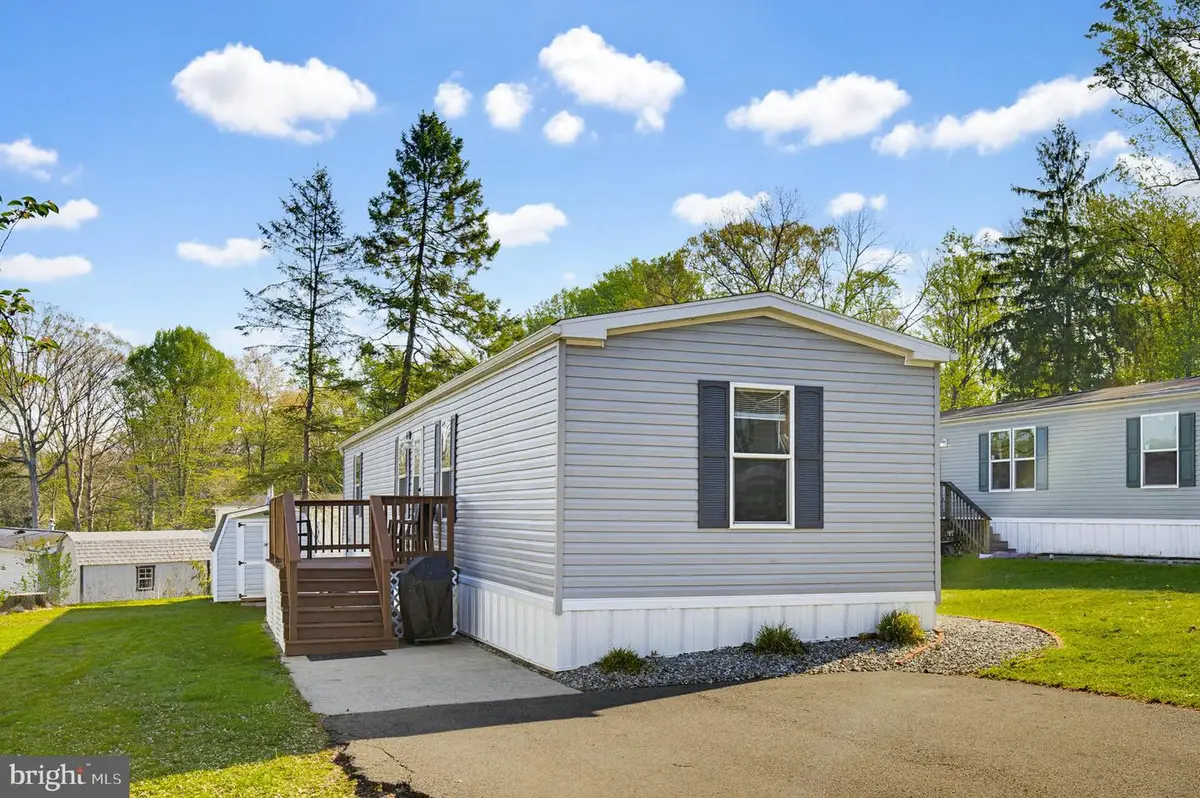 208 Maple Ln, New Providence, PA 17560 - #1