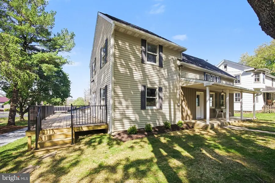922 N Old Rd, Strasburg, PA 17579 - #3