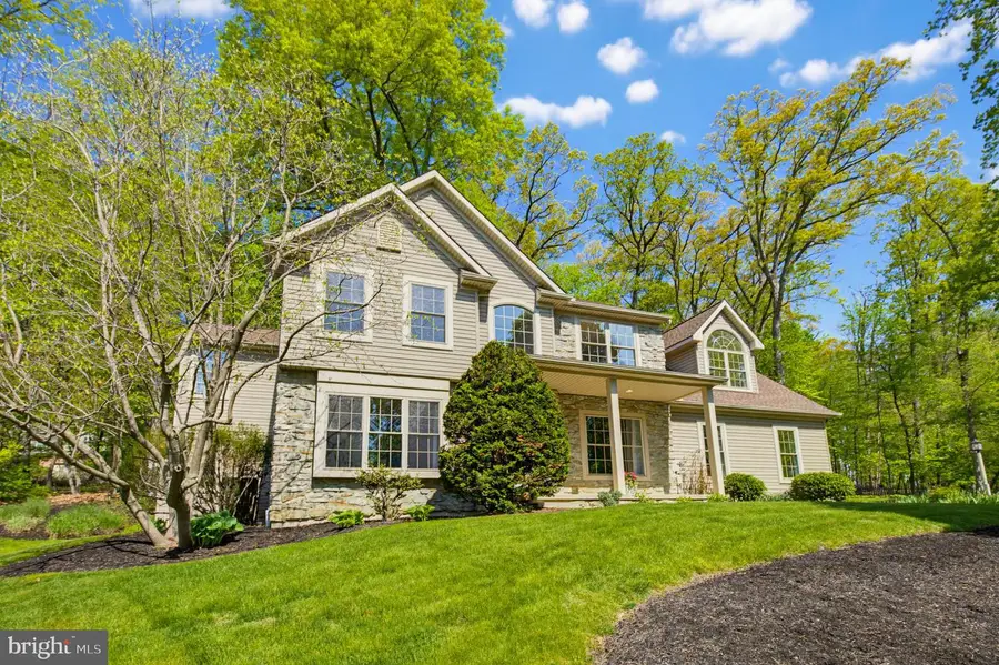 2760 Stevens Summit Dr, Columbia, PA 17512 - #2