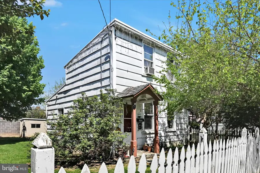 745 E Marion St, Lancaster, PA 17602 - #2