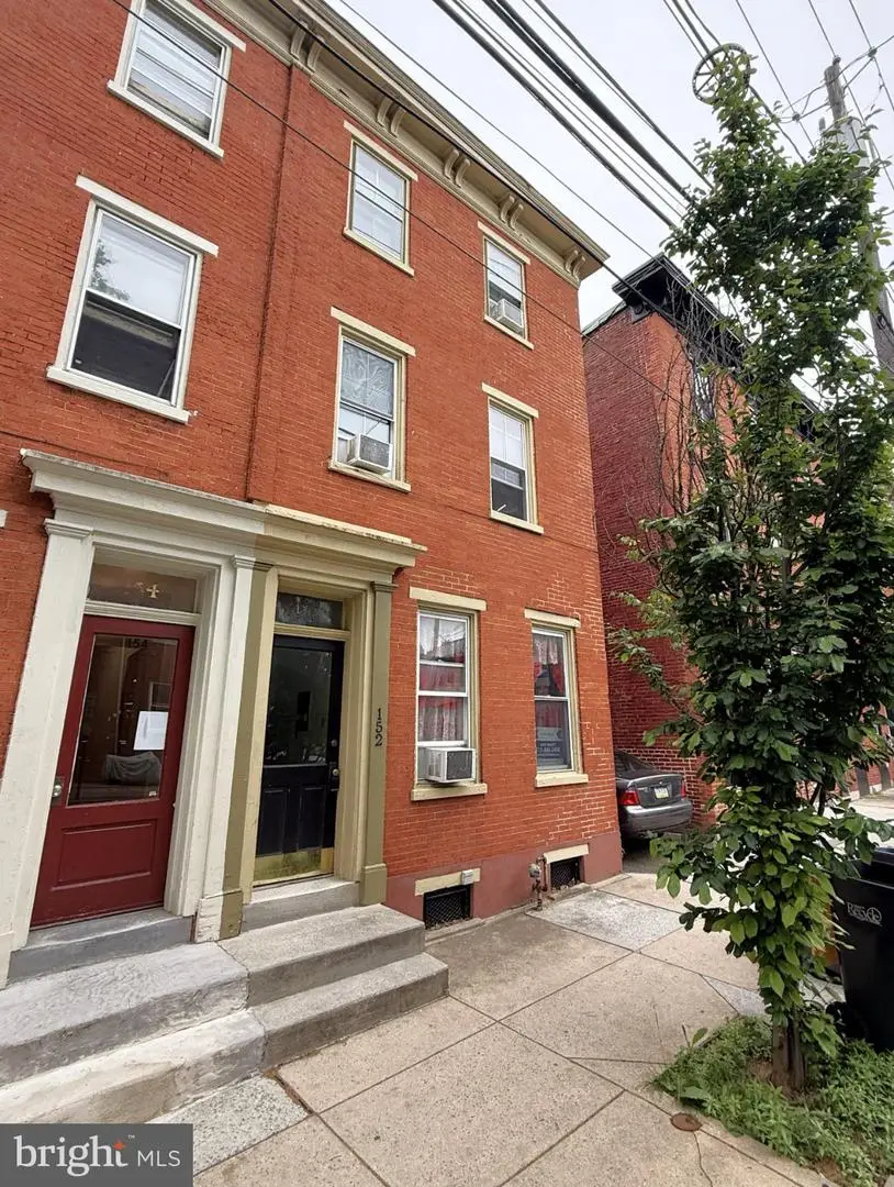 152 E Walnut St, Lancaster, PA 17602 - #2
