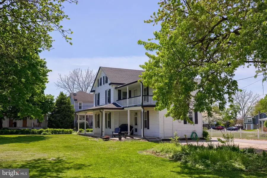 149 W Broad St, Salunga, PA 17538 - #3