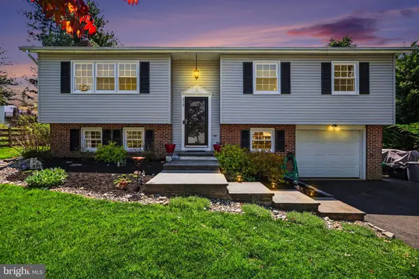 219 Maple Ave, QUARRYVILLE, PA 17566
