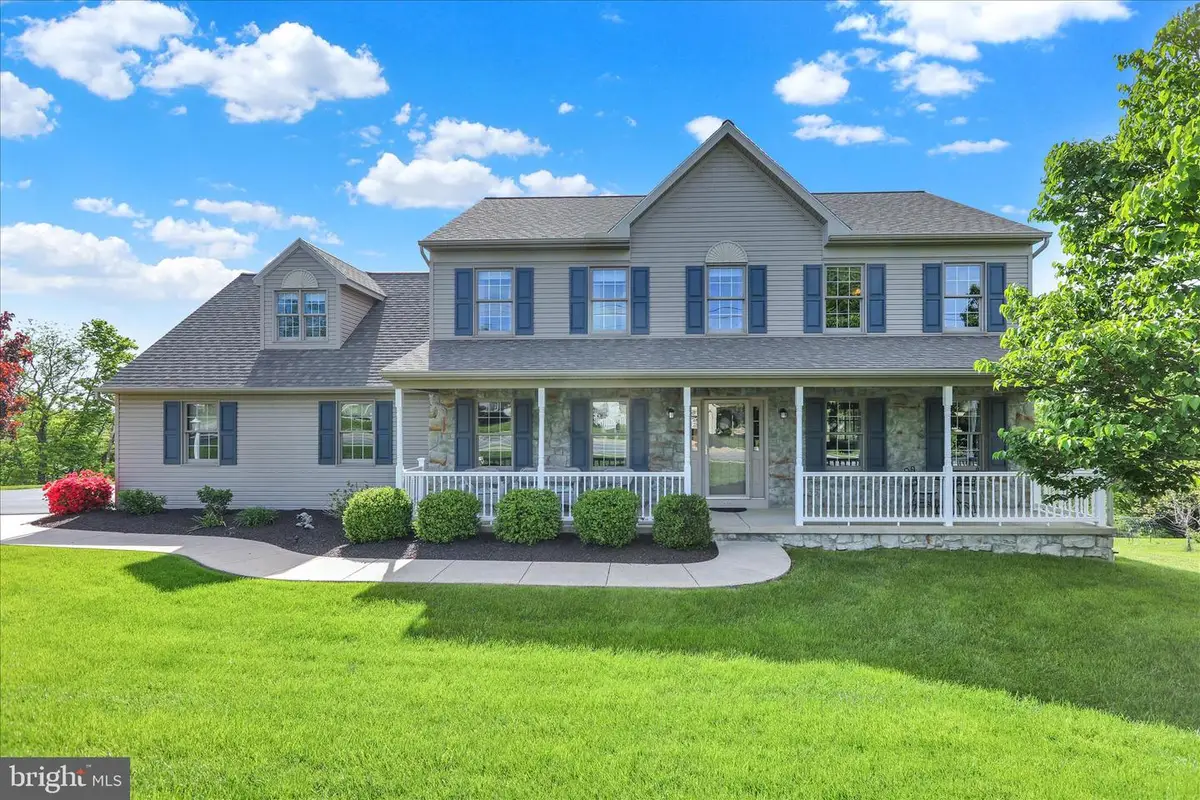 678 West Ridge Rd, Elizabethtown, PA 17022 - #1