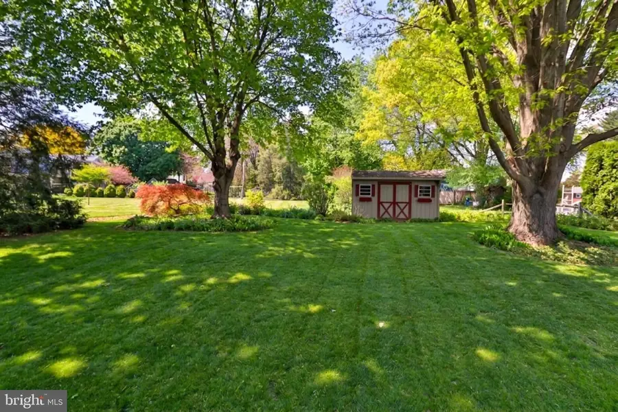 34 S Oak St, Lititz, PA 17543 - #3