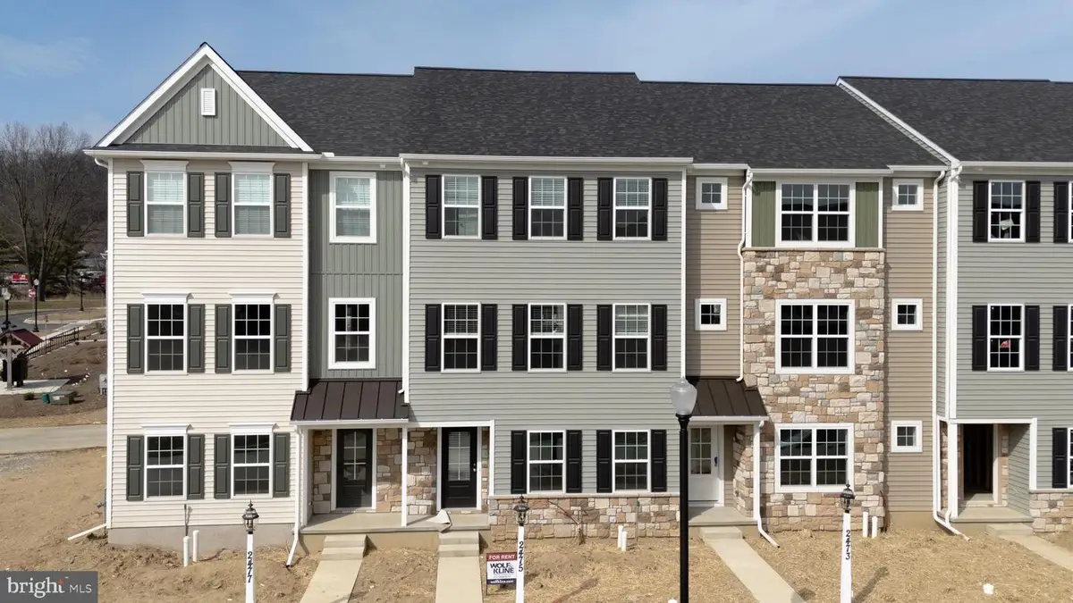2445 Spring Water Cir, Lancaster, PA 17601 - #1