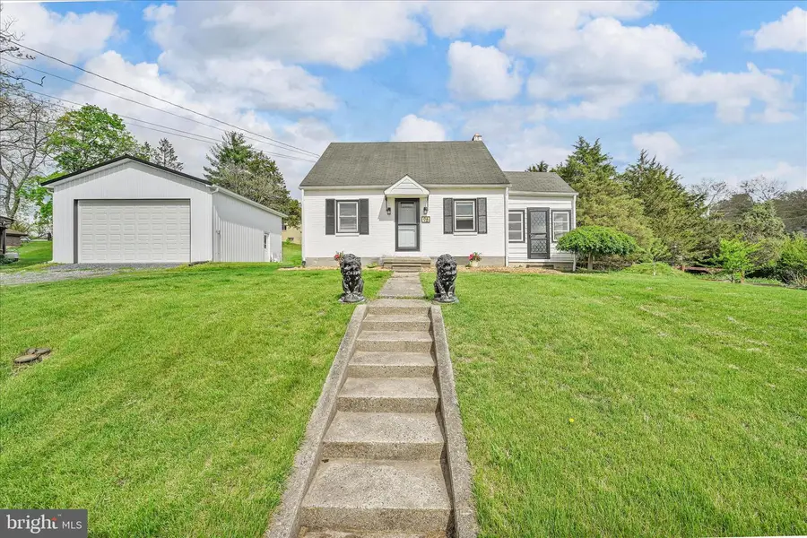 98 Mechanic, Reinholds, PA 17569 - #3