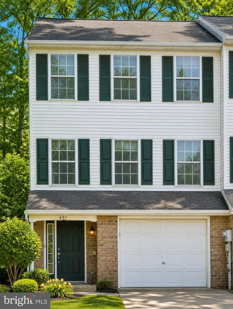 691 Rockwood Dr, Elizabethtown, PA 17022 - #1