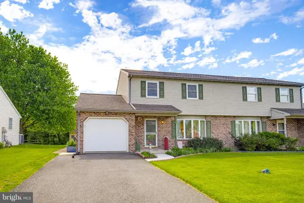 117 S 2nd St, DENVER, PA 17517