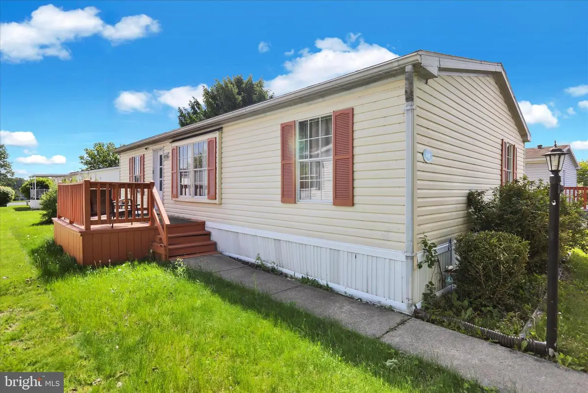 102 Bridlewood Ct S, Lancaster, PA 17603 - #1