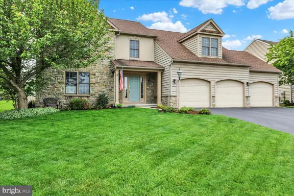 852 Christine Ln, LANCASTER, PA 17601