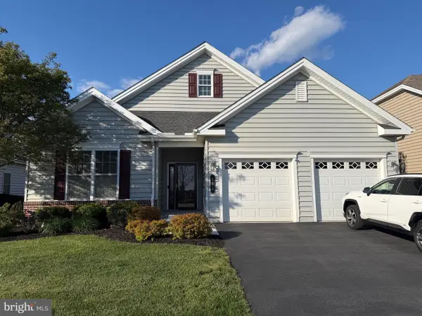 468 Resolution Dr, LITITZ, PA 17543