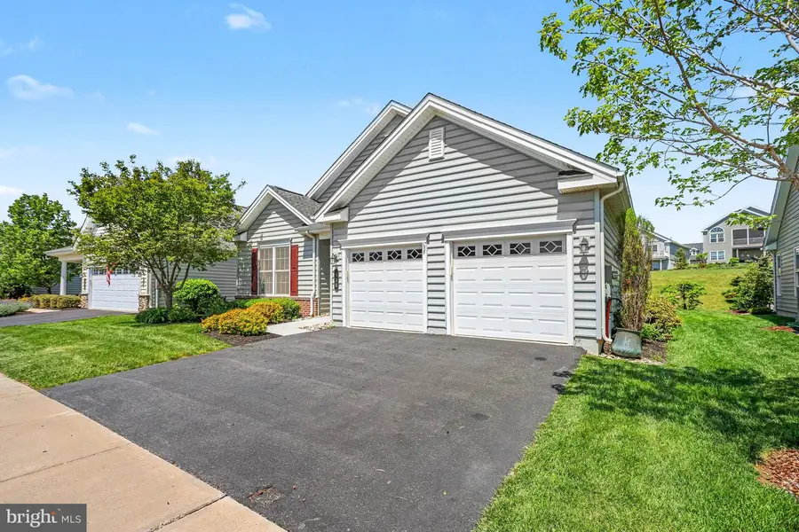 468 Resolution Dr, Lititz, PA 17543 - #3