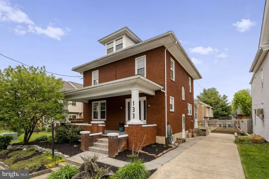 133 S Grant St, Manheim, PA 17545 - #2
