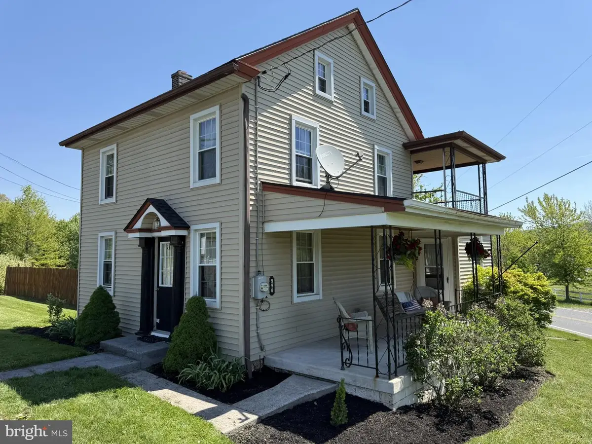990 S Ridge Rd, Denver, PA 17517 - #1