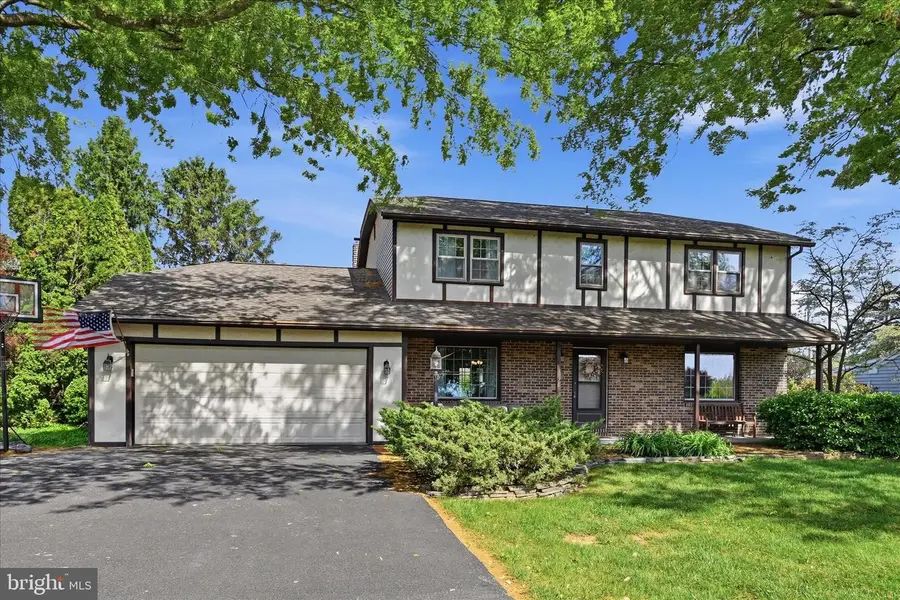 1828 N Eden Rd, Lancaster, PA 17601 - #2