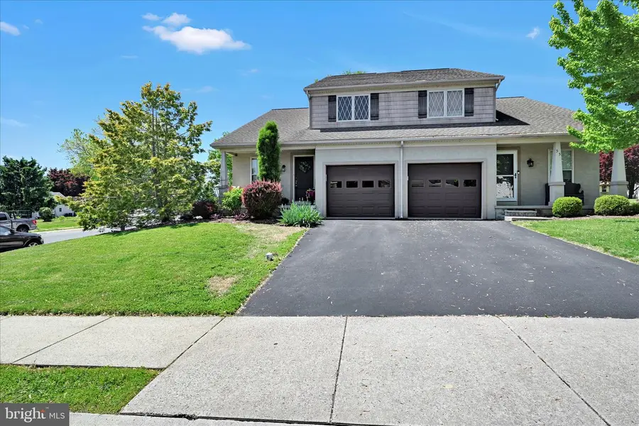 51 Eagle Dr, Ephrata, PA 17522 - #2