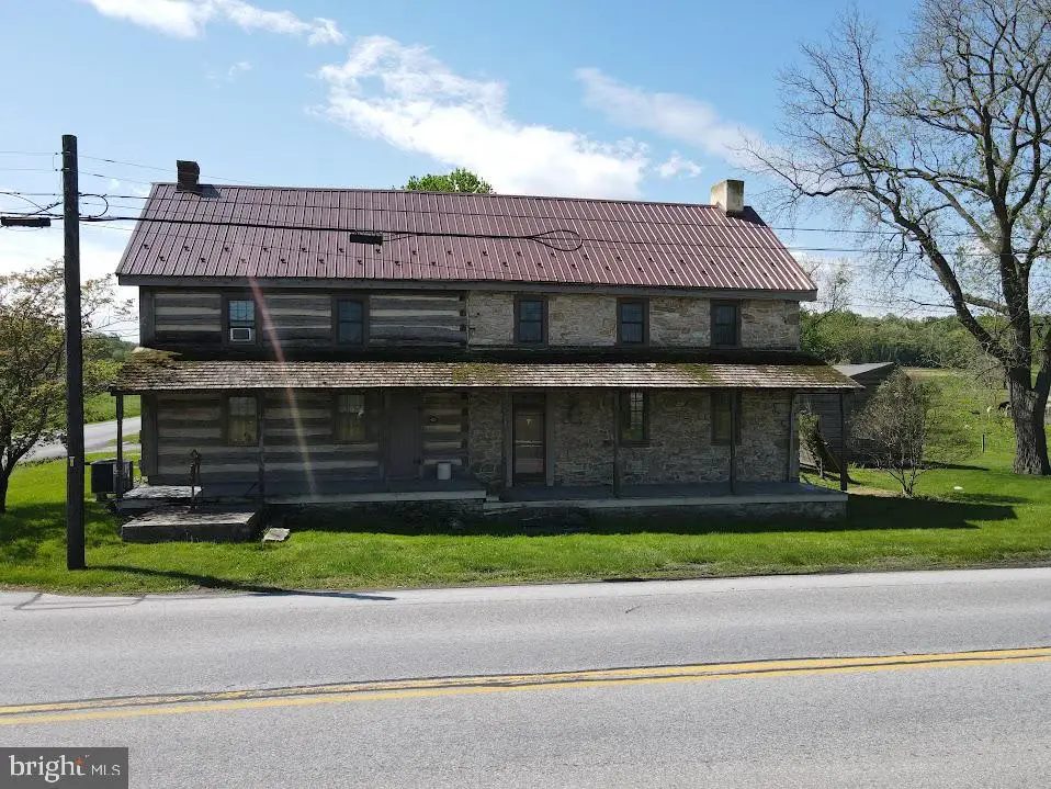 736 Strasburg Rd, Paradise, PA 17562 - #1