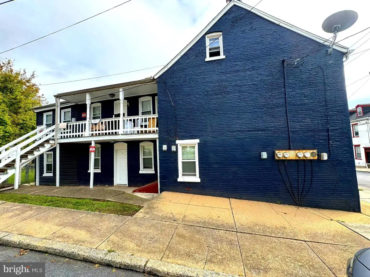 113 Old Dorwart, Lancaster, PA 17602 - #1