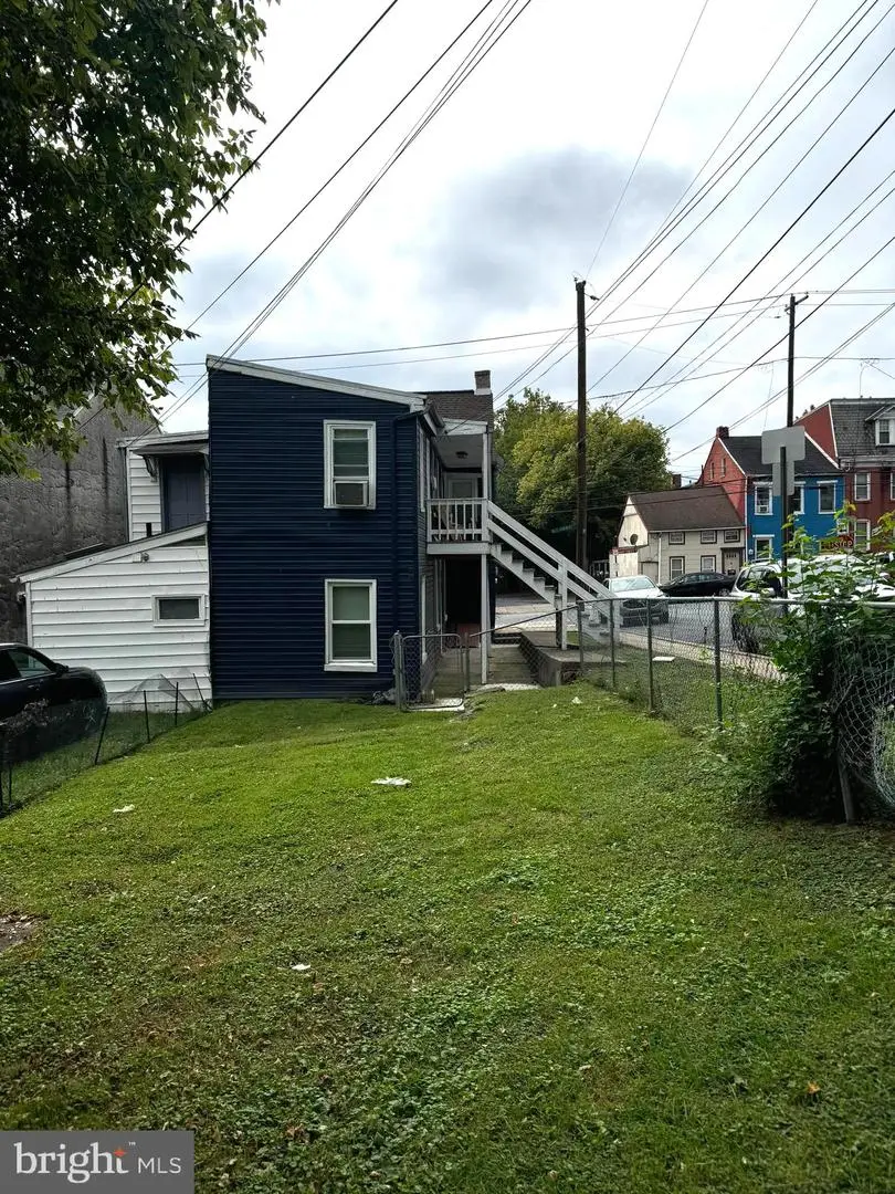 113 Old Dorwart, Lancaster, PA 17602 - #3